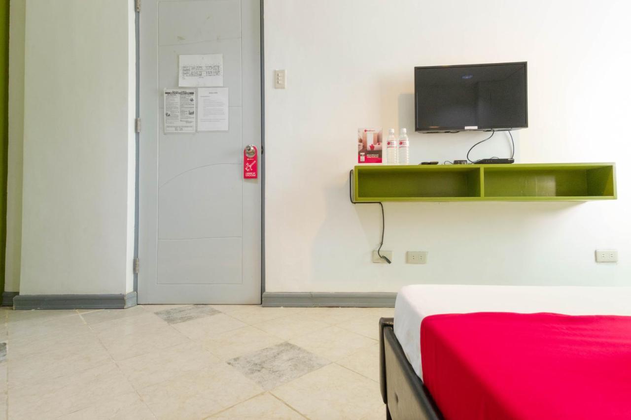 Reddoorz Near Waltermart Subic Hotel Екстериор снимка